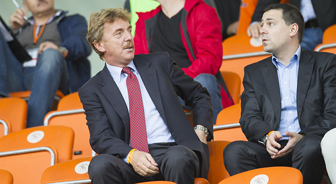 Ciepło i profesjonalnie, czyli świąteczne życzenia od Zbigniewa Bońka