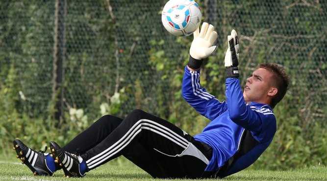 Oskar Rybicki – Z bramki Arki do HSV