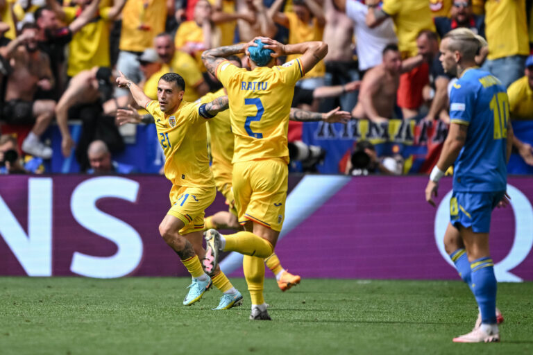 Nicolae Stanciu (Romania) Torjubel, jubelt nach seinem treffer zum 1:0 waehrend des Spiels der UEFA EURO 2024 - Gruppe E zwischen Rumänien und Ukraine, Fussball Arena München am 17. June 2024 in München, Deutschland. (Foto von Harry Langer/DeFodi Images)     

Nicolae Stanciu (Romania) celebrates after scoring his team's first goal during the UEFA EURO 2024 - Group E match between Romania and Ukraine at Munich Football Arena on June 17, 2024 in Munich, Germany. (Photo by Harry Langer/DeFodi Images)  
PILKA NOZNA EURO MISTRZOSTWA EUROPY RUMUNIA - UKRAINA
FOT. DEFODI IMAGES/newspix.pl / 400mm.pl
POLAND ONLY!
---
newspix.pl / 400mm.pl