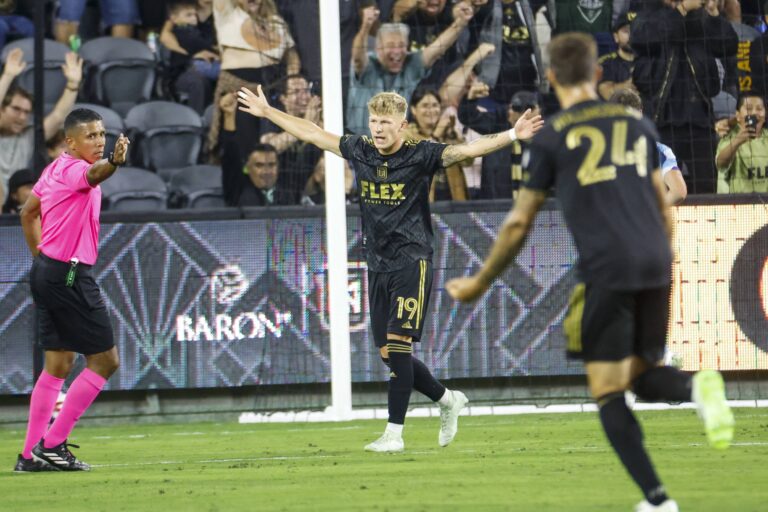 August 23, 2023, Los Angeles, California, United States: Los Angeles FC's Mateusz Bogusz (C) celebrates his goal during an MLS soccer match between the Colorado Rapids and the Los Angeles FC, Aug. 23, 2023, in Los Angeles. (Credit Image: © Ringo Chiu/ZUMA Press Wire) 
LIGA MLS PILKA NOZNA
FOT. ZUMA/newspix.pl / 400mm.pl

POLAND ONLY !!!
---
newspix.pl / 400mm.pl