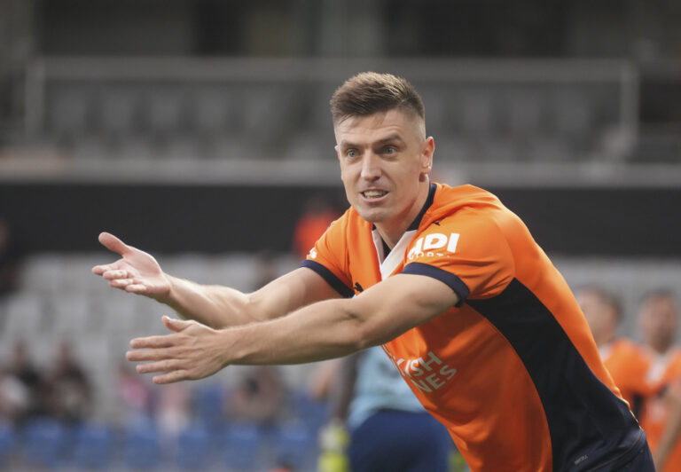 Krzysztof Piatek of Istanbul Basaksehir reacts  during the  UEFA Conference League Play-Offs Second Leg match between Istanbul Basaksehir and St Patrick's Athletic at Basaksehir Fatih Terim Stadyumu on August 28, 2024 in Istanbul, Turkey. (Photo by Seskimphoto ) 
KWALIFIKACJE LIGA KONFERENCJI EUROPY UEFA PILKA NOZNA SEZON 2024/2025
FOT. SESKIMPHOTO/newspix.pl / 400mm.pl

TURKEY, GERMANY, AUSTRIA AND UK OUT !!!
---
newspix.pl / 400mm.pl
