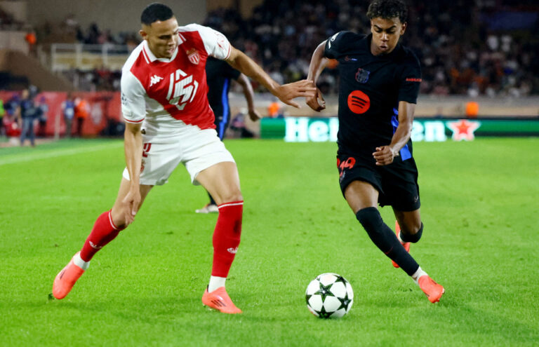 Soccer Football - Champions League - AS Monaco v FC Barcelona - Stade Louis II, Monaco - September 19, 2024 AS Monaco's Vanderson in action with FC Barcelona's Lamine Yamal,Image: 909865062, License: Rights-managed, Restrictions: , Model Release: no, Credit line: Manon Cruz / Reuters / Forum