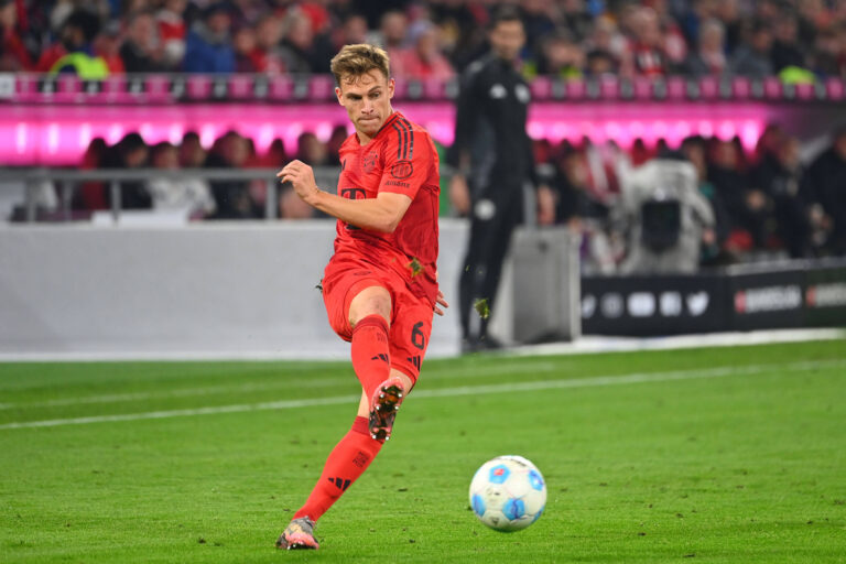 Joshua KIMMICH Bayern Muenchen, Aktion,Einzelaktion,Einzelbild, Freisteller,Ganzkoerperaufnahme,ganze Figur. Fussball 1. Bundesliga Saison 2024/2025, 7.Spieltag, Spieltag07 FC Bayern Muenchen -VfB Stuttgart 4-0, am 19.10..2024, A L L I A N Z A R E N A. *** Joshua KIMMICH Bayern Muenchen , action,single action,single image,cropped image,full body shot,whole figure Football 1 Bundesliga Season 2024 2025, 7 Matchday, Matchday07 FC Bayern Muenchen VfB Stuttgart 4 0, on 19 10 2024, A L L I A N Z A R E N A
2024.10.19 Monachium
pilka nozna liga niemiecka
Bayern Monachium - VfB Stuttgart
Foto IMAGO/PressFocus

!!! POLAND ONLY !!!