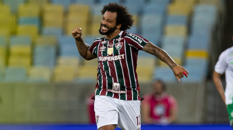 RIO DE JANEIRO, BRAZIL - JUNE 01: MARCELO of Fluminense celebrates after scoring the team's first goal during the match between Fluminense and Juventude as part of Brasileirao 2024 at Maracana Stadium on June 01, 2024 in Rio de Janeiro, Brazil. (Photo by /Sipa USA)
2024.06.01 Rio de Janeiro
pilka nozna liga brazylijska
Fluminense - Juventude
Foto Ruano Carneiro/SIPA USA/PressFocus

!!! POLAND ONLY !!!
