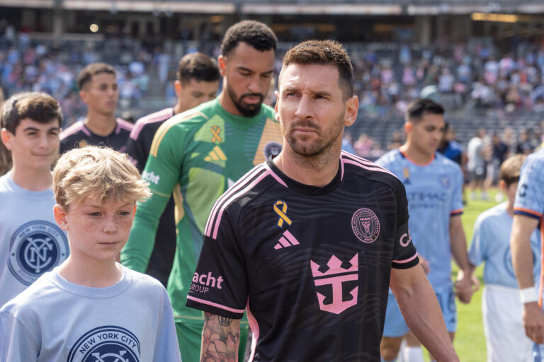 Leo Messi (10) of Inter Miami CF enter stadium before regular MLS season match against NYCFC at Yankee stadium in New York on September 21, 2024. Game ended in a draw 1 - 1. Almost 45,000 spectators watched the game and chanted the name 'Messi' every time he controlled the ball. (Photo by Lev Radin/Sipa USA)
2024.09.21 Nowy Jork
pilka nozna amerykanska liga MLS
New York City FC - Inter Miami CF
Foto Lev Radin/SIPA USA/PressFocus

!!! POLAND ONLY !!!