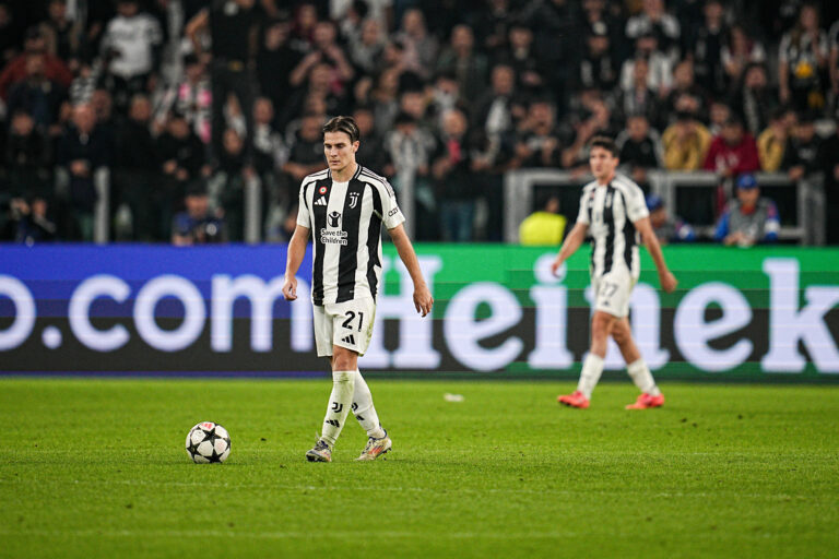 Juventus' Nicolo Fagioli reacts after Stuttgart's El Bilal Tour score his goal during the Uefa Champions League soccer match, between Juventus and Stuttgart at the Allianz Stadium in Turin, north west Italy - Tuesday, October 22, 2024. Sport - Soccer (Photo by Marco Alpozzi/Lapresse) (Photo by Marco Alpozzi/LaPresse/Sipa USA)
2024.10.22 Turyn
pilka nozna liga Mistrzow
Juventus Turyn - VfB Stuttgart
Foto Marco Alpozzi/LaPresse/SIPA USA/PressFocus

!!! POLAND ONLY !!!