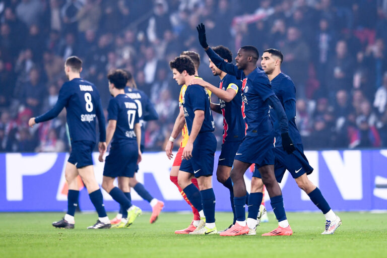 87 Joao NEVES (psg) - 10 Ousmane DEMBELE (psg) - 02 Achraf HAKIMI (psg) during the Ligue 1 MCDonald's match between Paris and Lens at Parc des Princes on November 2, 2024 in Paris, France. (Photo by Philippe Lecoeur/FEP/Icon Sport/Sipa USA)
2024.11.02 Paris
pilka nozna liga francuska
Paris Saint-Germain - RC Lens
Foto Icon Sport/SIPA USA/PressFocus

!!! POLAND ONLY !!!
