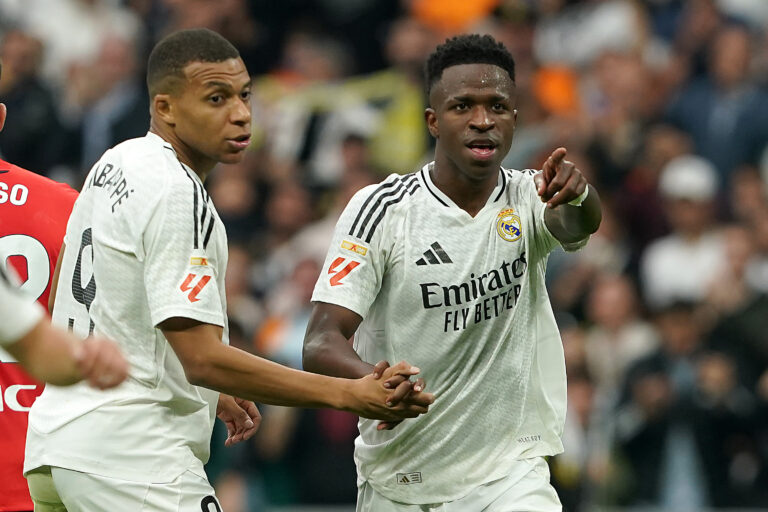 Real Madrid's Kylian Mbappe (l) and Vinicius Junior celebrate goal during La Liga match. November 9, 2024. (Photo by Acero/Alter Photos/Sipa USA)
2024.11.09 Madryt
pilka nozna liga hiszpanska
Real Madryt - Osasuna Pampeluna
Foto Acero/Alter Photos/SIPA USA/PressFocus

!!! POLAND ONLY !!!