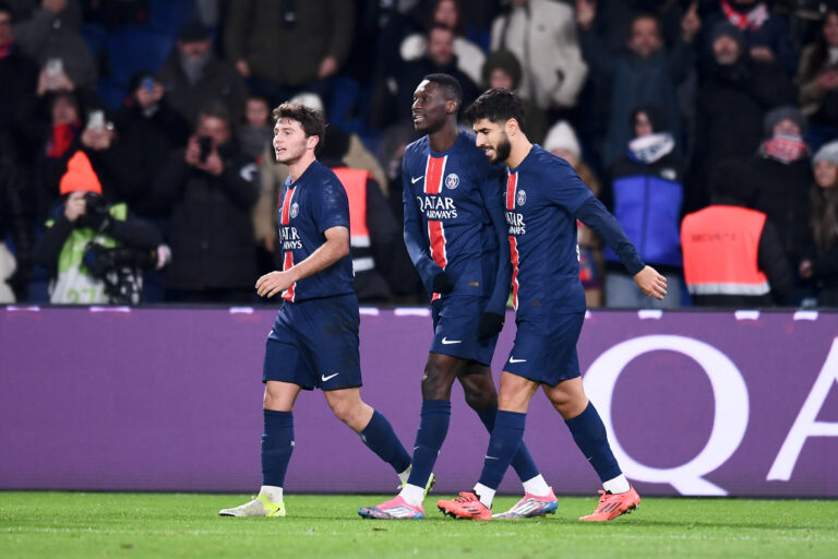 87 Joao NEVES (psg) - 23 Randal KOLO MUANI (psg) - 11 Marco ASENSIO (psg) during the Ligue 1 McDonald's match between PSG and Toulouse at Parc des Princes on November 22, 2024 in Paris, France. (Photo by Philippe Lecoeur/FEP/Icon Sport/Sipa USA)
2024.11.22 Paryz
pilka nozna liga francuska
Paris Saint-Germain - Toulouse FC
Foto Philippe Lecoeur/FEP/Icon Sport/SIPA USA/PressFocus

!!! POLAND ONLY !!!