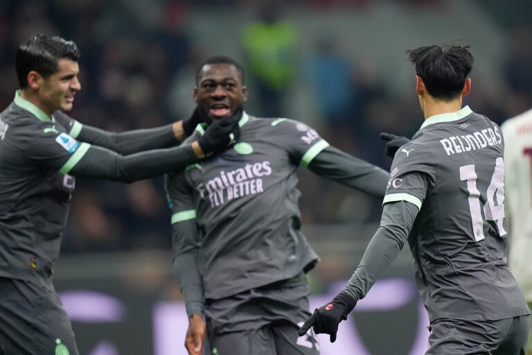 AC Milan's Tijjani Reijnders celebrates after scoring 1-0    during  the Serie A soccer match between Milan and Roma  at San Siro  Stadium in Milan  , North Italy - Sunday  , December  29  , 2024. Sport - Soccer . (Photo by Spada/Lapresse) (Photo by Spada/LaPresse/Sipa USA)
2024.12.29 Milano 
pilka nozna liga wloska
A.C. Milan - AS Roma
Foto Spada/LaPresse/SIPA USA/PressFocus

!!! POLAND ONLY !!!