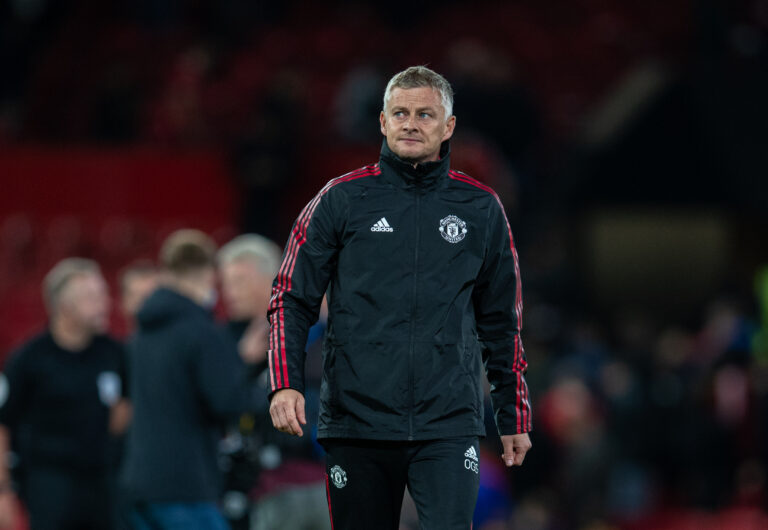 (210923) -- MANCHESTER, Sept. 23, 2021 (Xinhua) -- Manchester United's manager Ole Gunnar Solskjaer looks dejected after the EFL Cup third round match between Manchester United and West Ham United in Manchester, Britain, on Sept. 22, 2021. West Ham United won 1-0. (Xinhua)
FOR EDITORIAL USE ONLY. NOT FOR SALE FOR MARKETING OR ADVERTISING CAMPAIGNS. NO USE WITH UNAUTHORIZED AUDIO, VIDEO, DATA, FIXTURE LISTS, CLUB/LEAGUE LOGOS OR "LIVE" SERVICES. ONLINE IN-MATCH USE LIMITED TO 45 IMAGES, NO VIDEO EMULATION. NO USE IN BETTING, GAMES OR SINGLE CLUB/LEAGUE/PLAYER PUBLICATIONS.

22.09.2021 Manchester
Pilka nozna 
Liga Angielska
Manchester United - West Ham United
FOTO Han Yan / Xinhua / PressFocus

POLAND ONLY!!