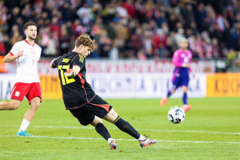 2024.10.15 Lodz Pilka Nozna 2025 UEFA Mistrzostwa Europy U21 Kwalifikacje  Polska - Niemcy  N/z Jonas Urbig Foto Dawid Figura / PressFocus 

2024.10.15 Lodz Football 2025 UEFA European Under-21 Championship Qualifying Poland - Germany Jonas Urbig Credit: Dawid Figura / PressFocus