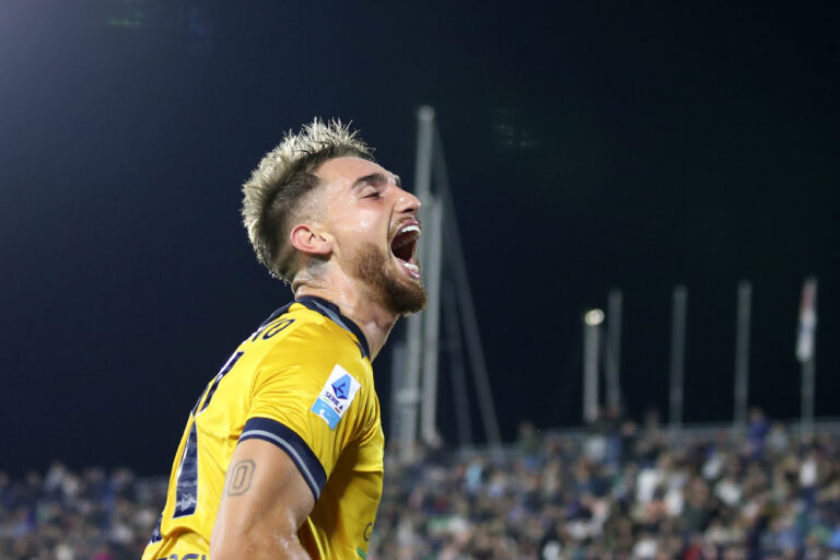 Udinese's Iker Bravo celebration  in action  during the  Serie A enilive soccer match between Venezia and Udinese at the  Pier Luigi Penzo Stadium, north Est Italy -Wednesday, October  30, 2024. Sport - Soccer (Photo by Paola Garbuio /Lapresse) (Photo by Paola Garbuio/LaPresse/Sipa USA)
2024.10.30 venezia
pilka nozna liga wloska
Venezia - Udinese
Foto Paola Garbuio/LaPresse/SIPA USA/PressFocus

!!! POLAND ONLY !!!
